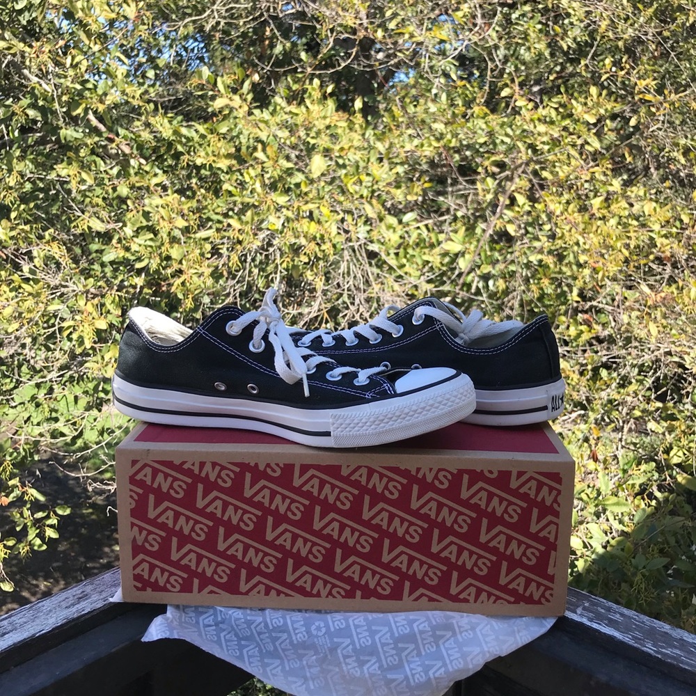 Low Top Converse